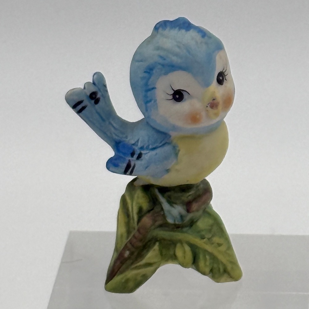 Vintage Ceramic Bluebird Figurine Miniature Blue Bird on Branch Leaf 2.75 Inch